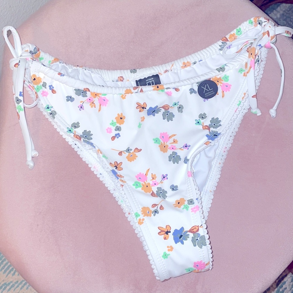 Cottage core Cotton On gathered tie Brazilian bikini bottom Size XL new